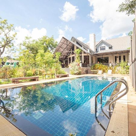 Capital O 75378 Thawapee Resort Rayong Ngoại thất bức ảnh