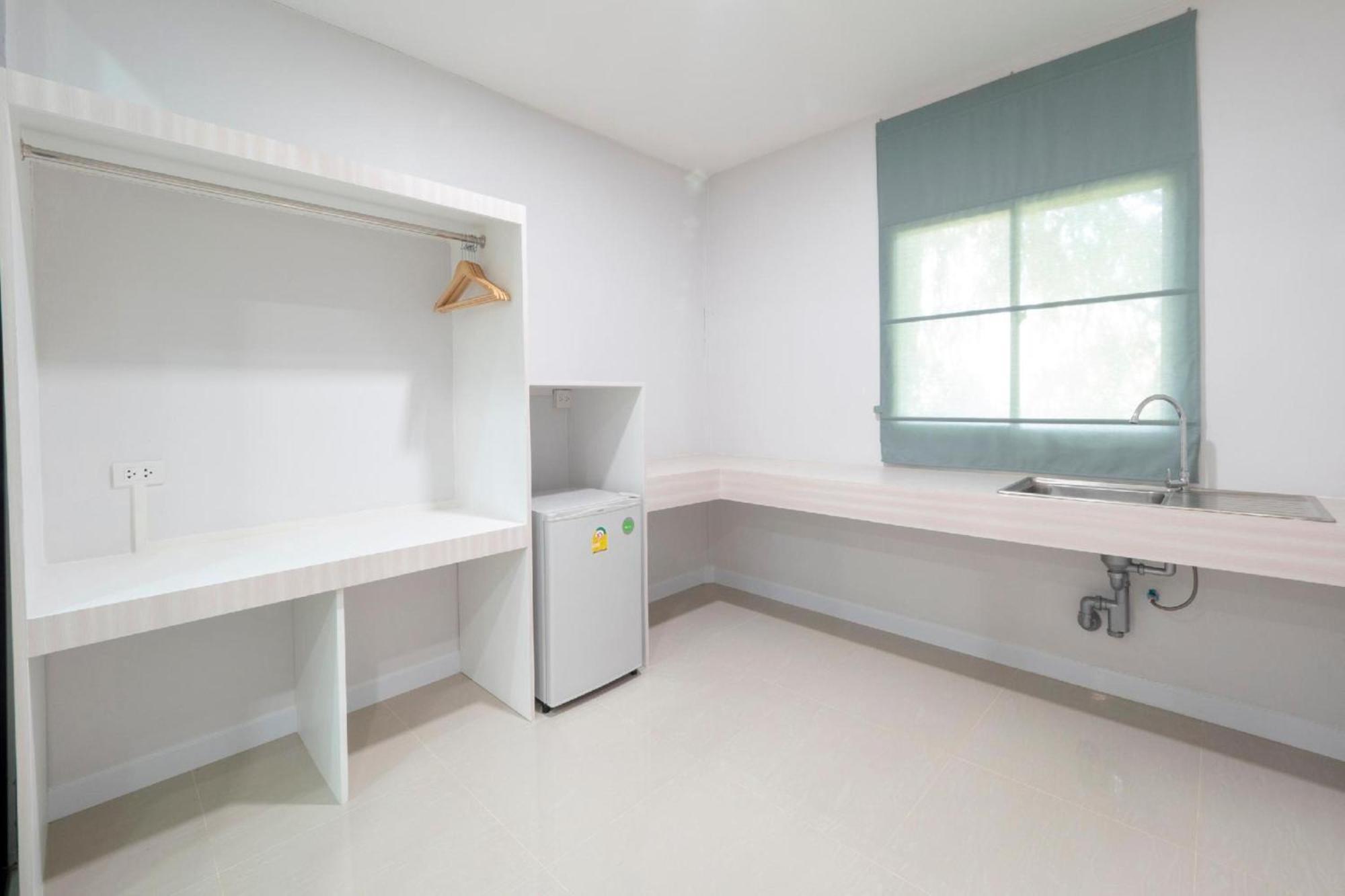 Capital O 75378 Thawapee Resort Rayong Ngoại thất bức ảnh