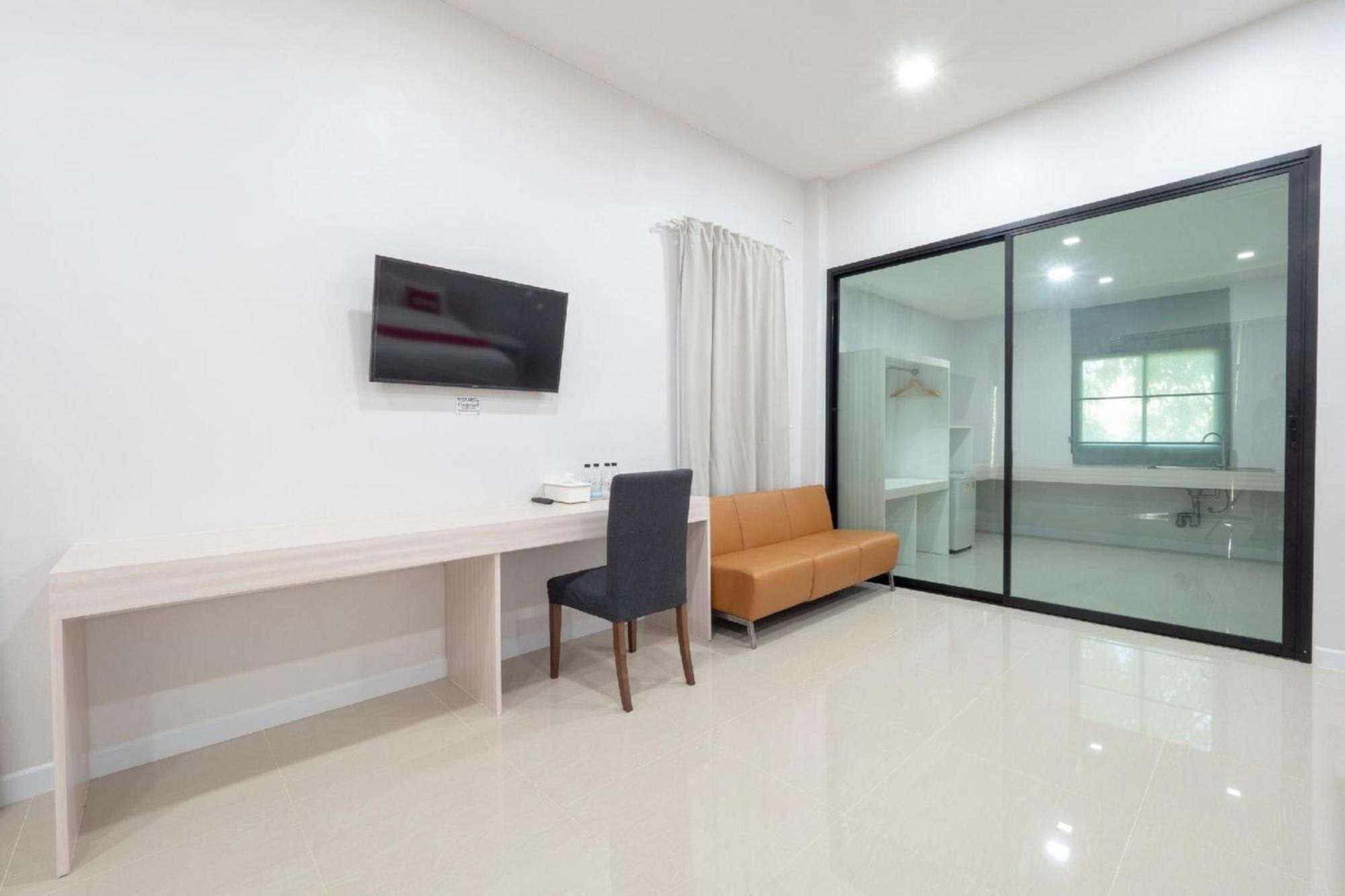 Capital O 75378 Thawapee Resort Rayong Ngoại thất bức ảnh
