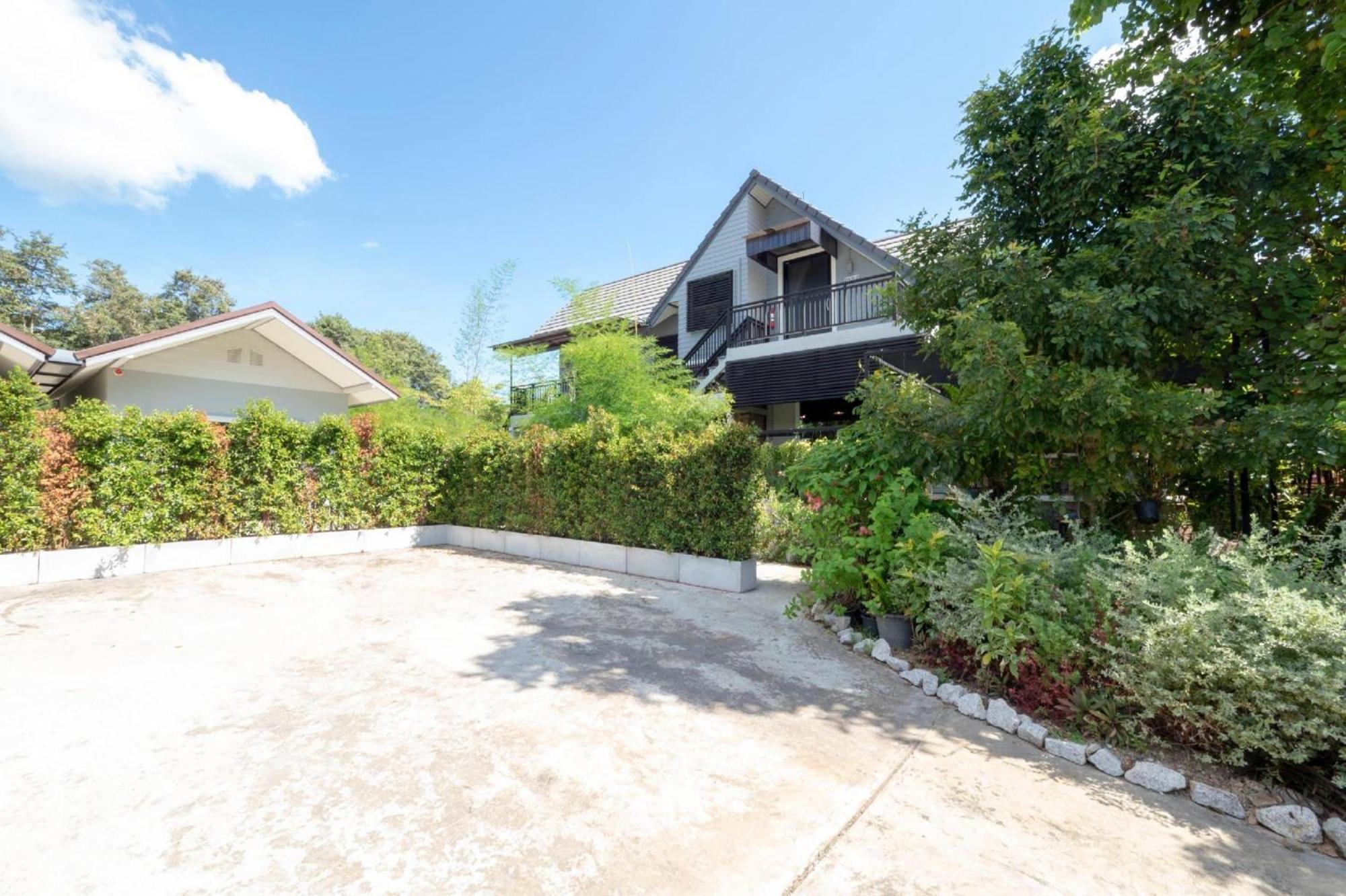 Capital O 75378 Thawapee Resort Rayong Ngoại thất bức ảnh