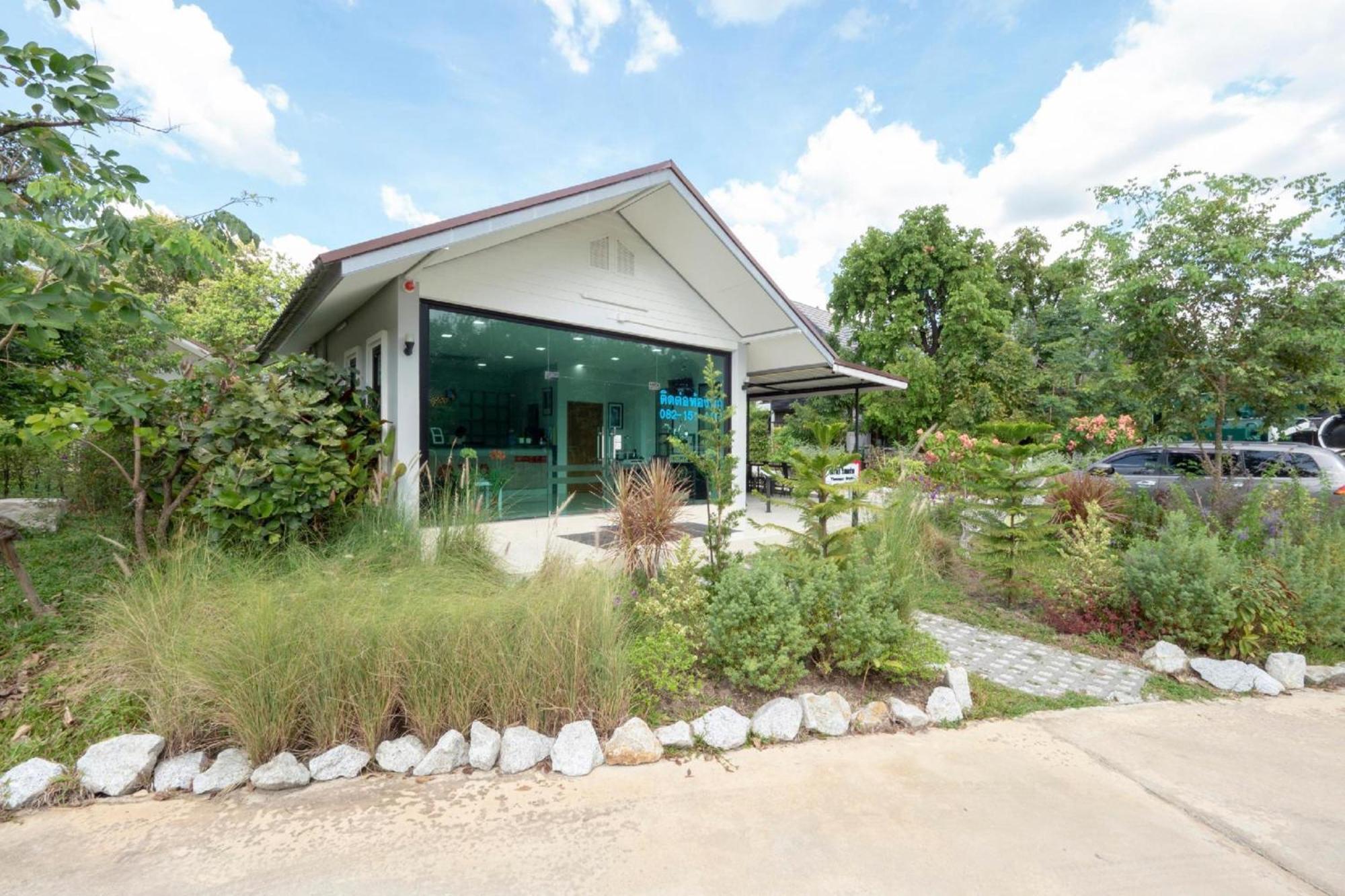 Capital O 75378 Thawapee Resort Rayong Ngoại thất bức ảnh